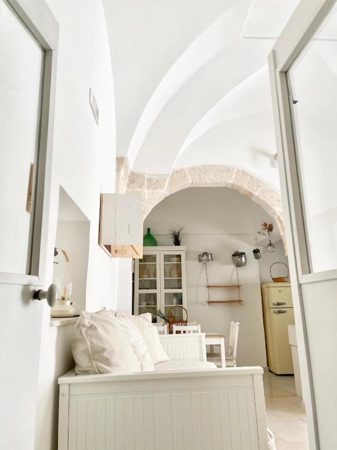 Tetti Bianchi - Deva'S Suite Home Остуни Екстериор снимка